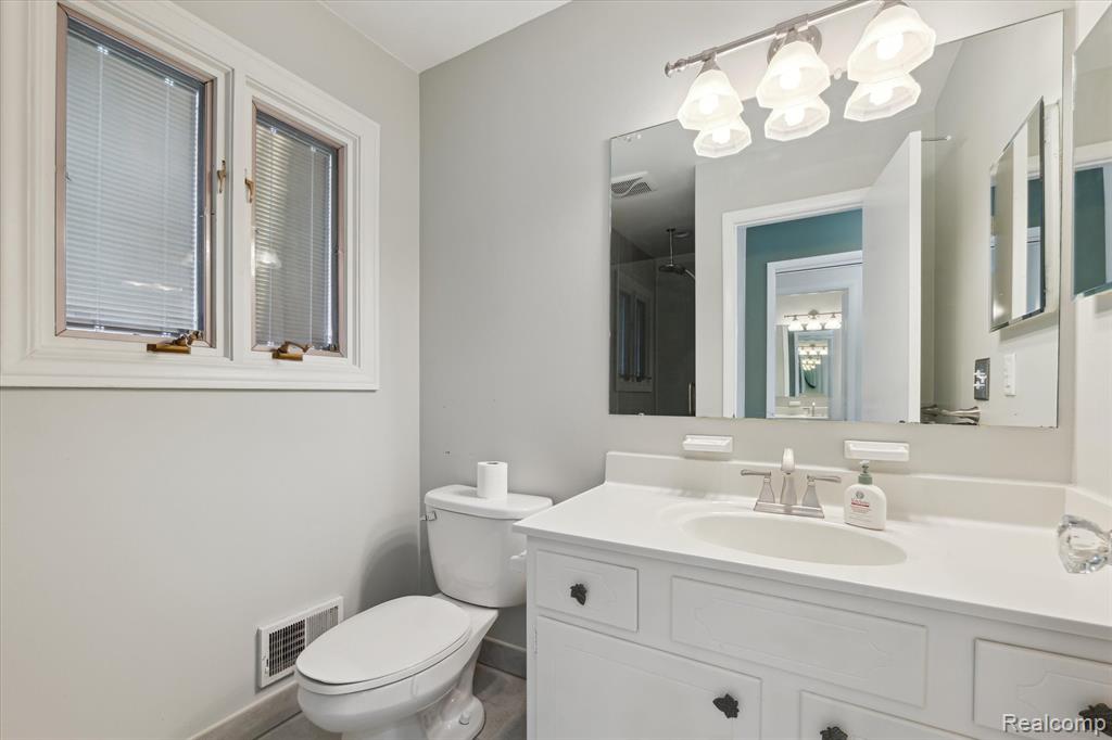 4134 Cypress Drive, Troy, MI 48085 — Photo 28