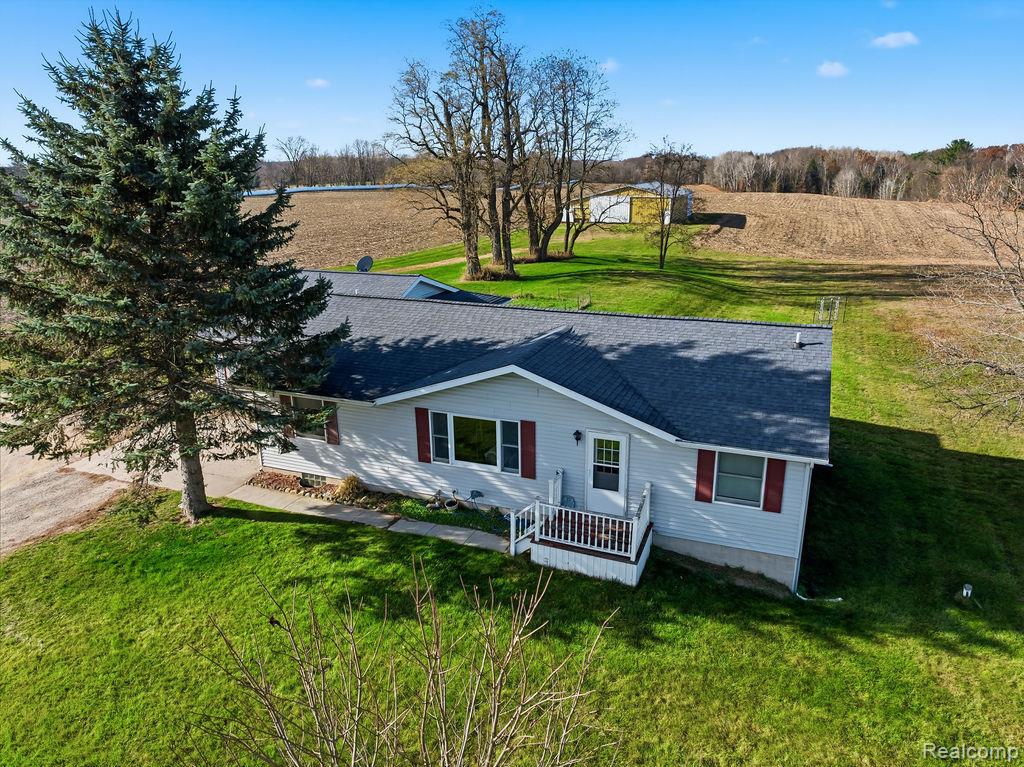 4830 Hurds Corner Road, Mayville Vlg, MI 48744 — Photo 38