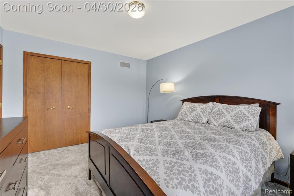 49333 Harvest Drive, Plymouth, MI 48170 — Photo 45