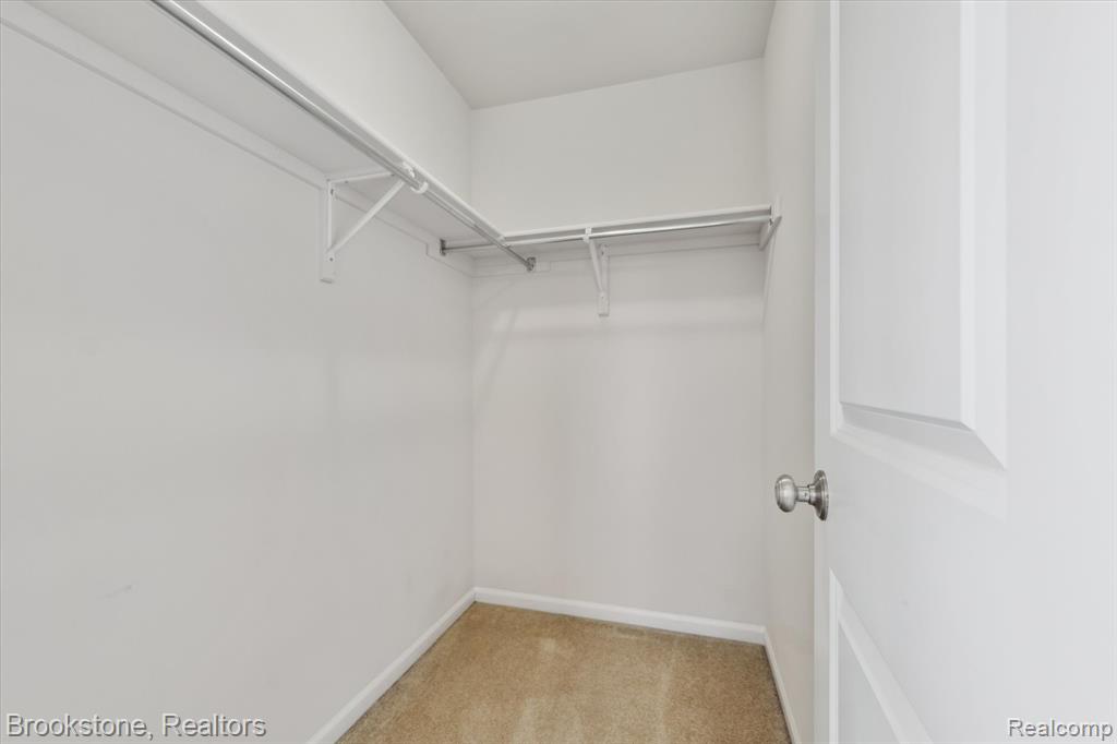 7422 S Village Drive, Clarkston, MI — Photo 38