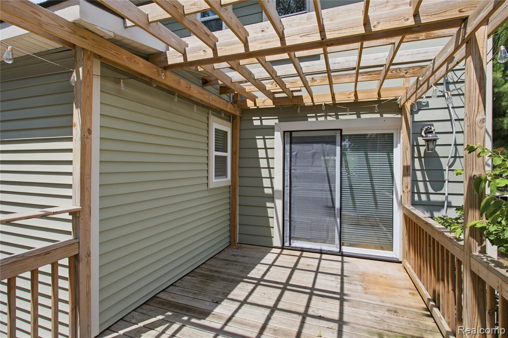536 E Maplehurst Street, Ferndale, MI 48220 — Photo 32