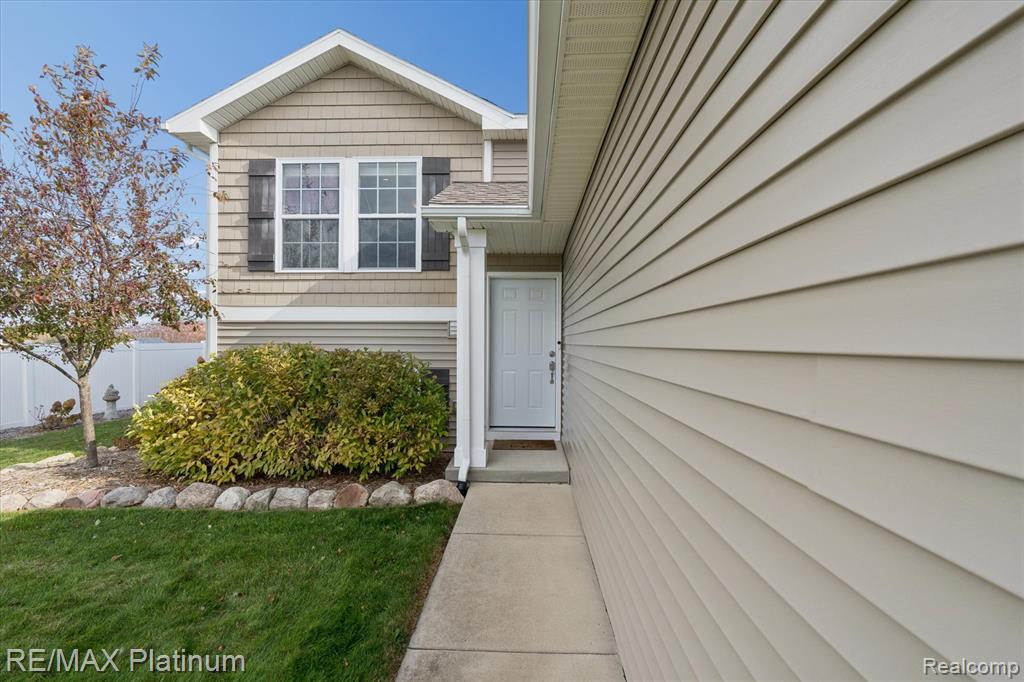 16519 Bedington Drive, Linden, MI 48451 — Photo 5