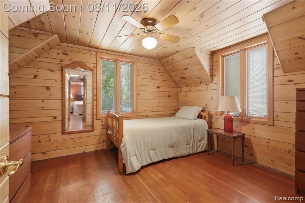 6880 Forestlawn Court, Waterford, MI 48327 — Photo 28