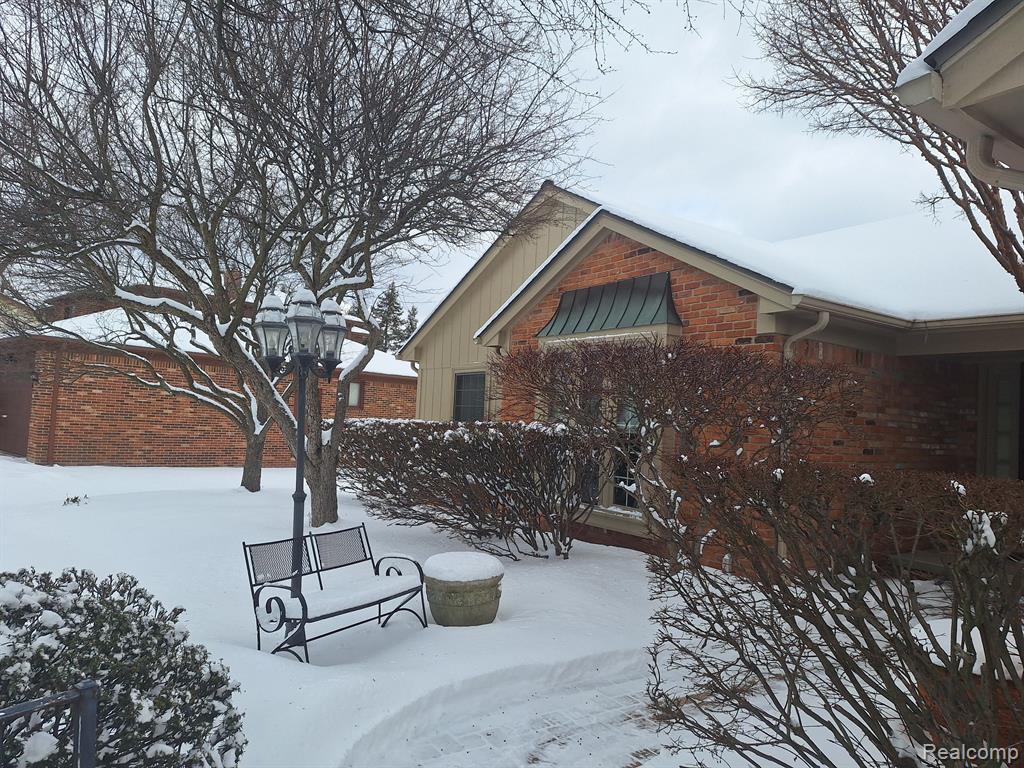 866 TIMBERLINE Drive, Rochester Hills, MI 48309 — Photo 6