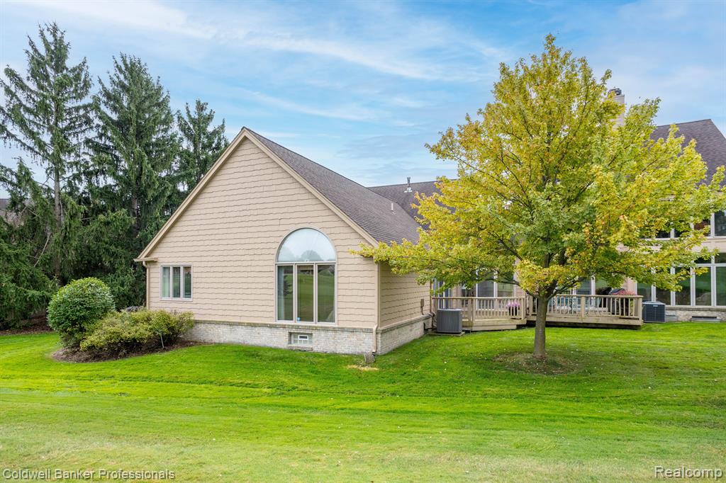 589 CAMBRIDGE Way, 566, Bloomfield Hills, MI 48304 — Photo 5