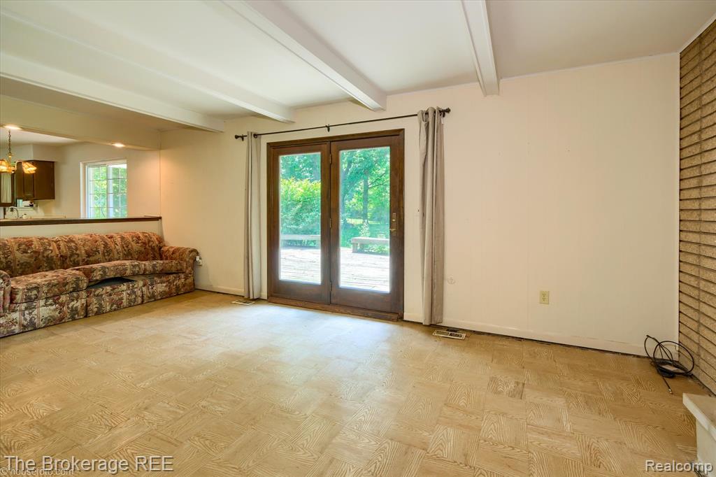 5312 Michael Court, Grand Blanc, MI 48439 — Photo 15