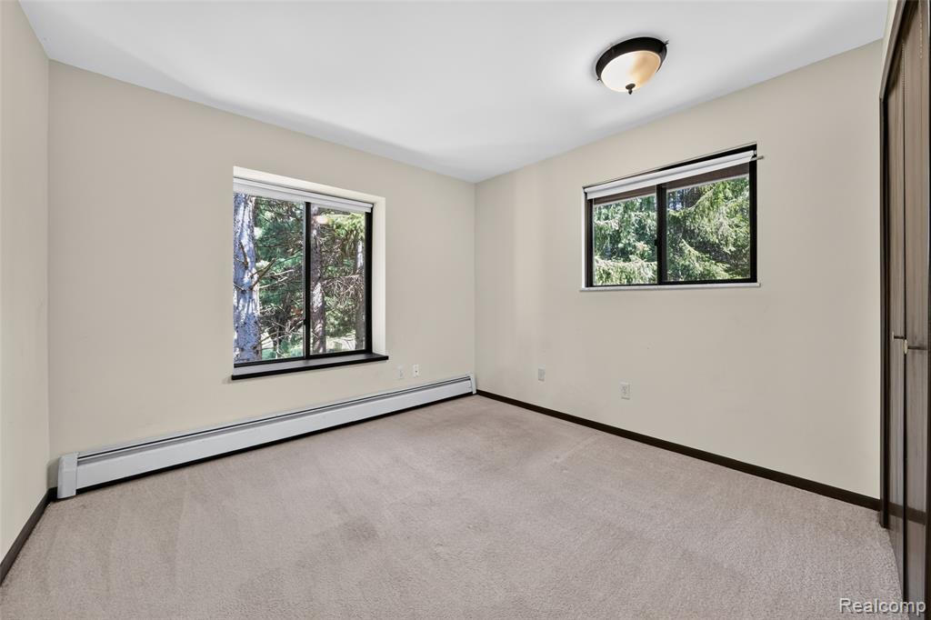 4565 Brookside Road, Fenton, MI 48430 — Photo 27