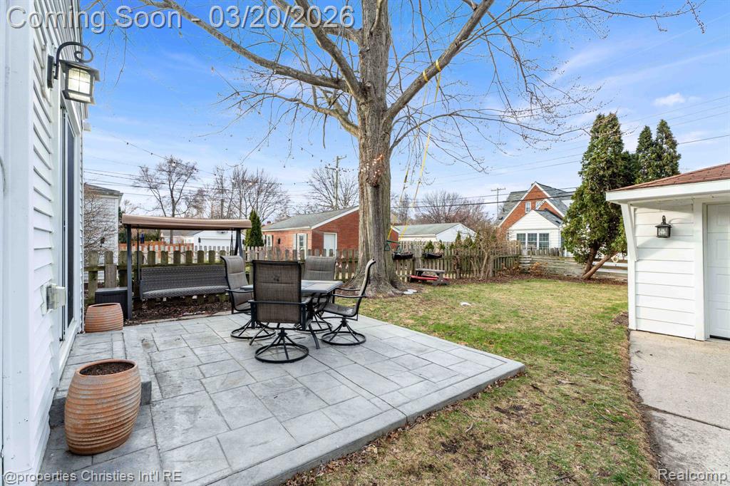 1922 Norwood Drive, Grosse Pointe Woods, MI 48236 — Photo 42