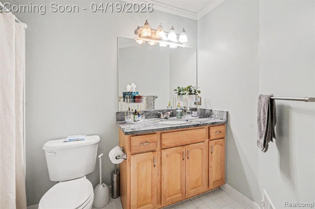 5519 Elmhurst Drive, Trenton, MI 48183 — Photo 13
