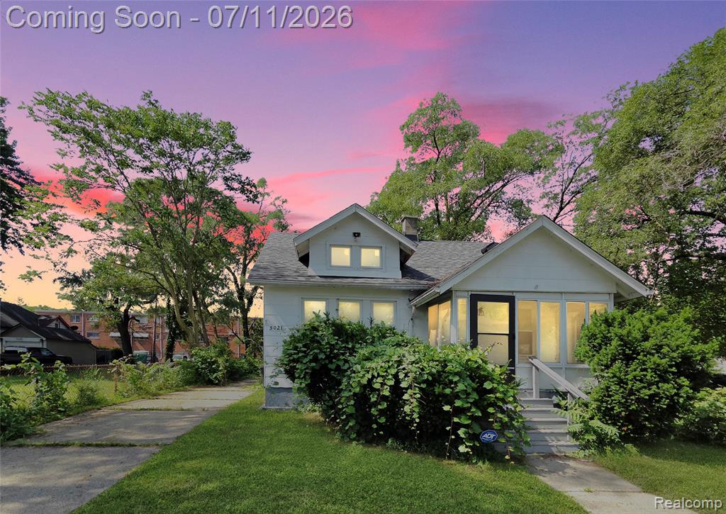 5021 Anatole Street, Grosse Pointe, MI 48236 — front exterior