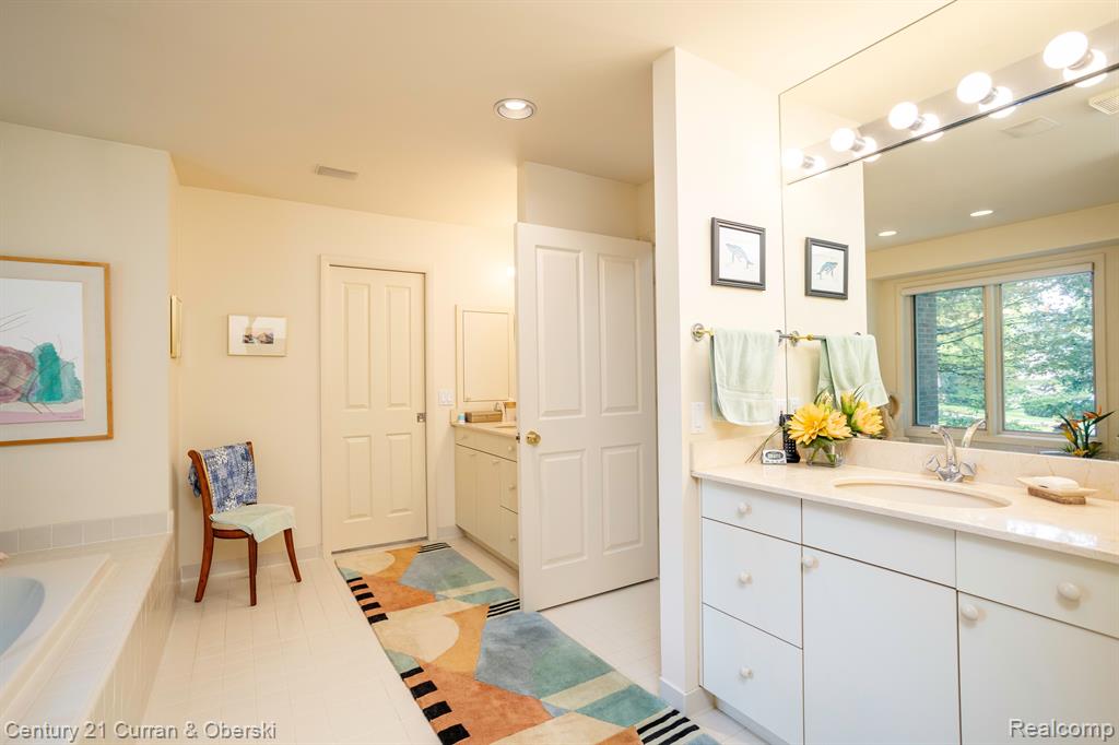 46515 Arboretum Circle, Plymouth, MI 48170 — Photo 16