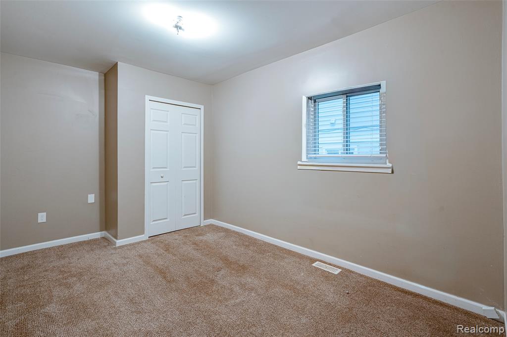 15477 WINSTON, Redford, MI 48239 — Photo 17