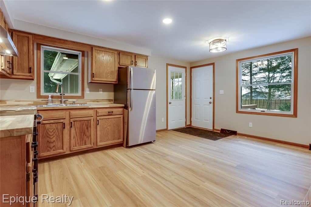 12810 Bryce Road, Emmett, MI 48022 — Photo 6