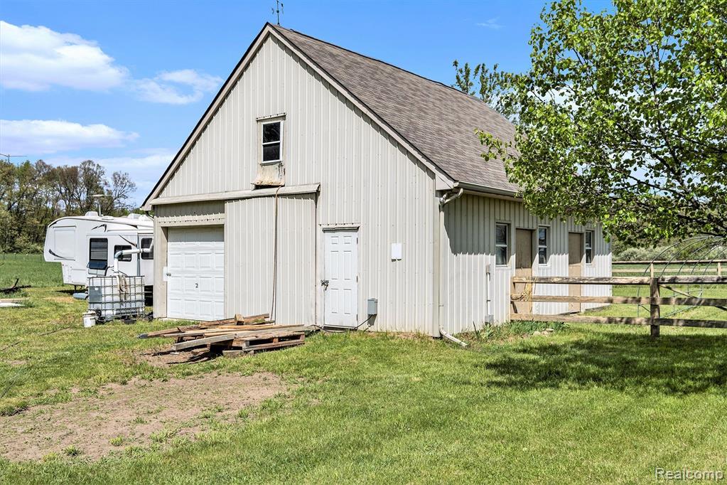 5100 GROVELAND Road, Ortonville, MI 48462 — Photo 31