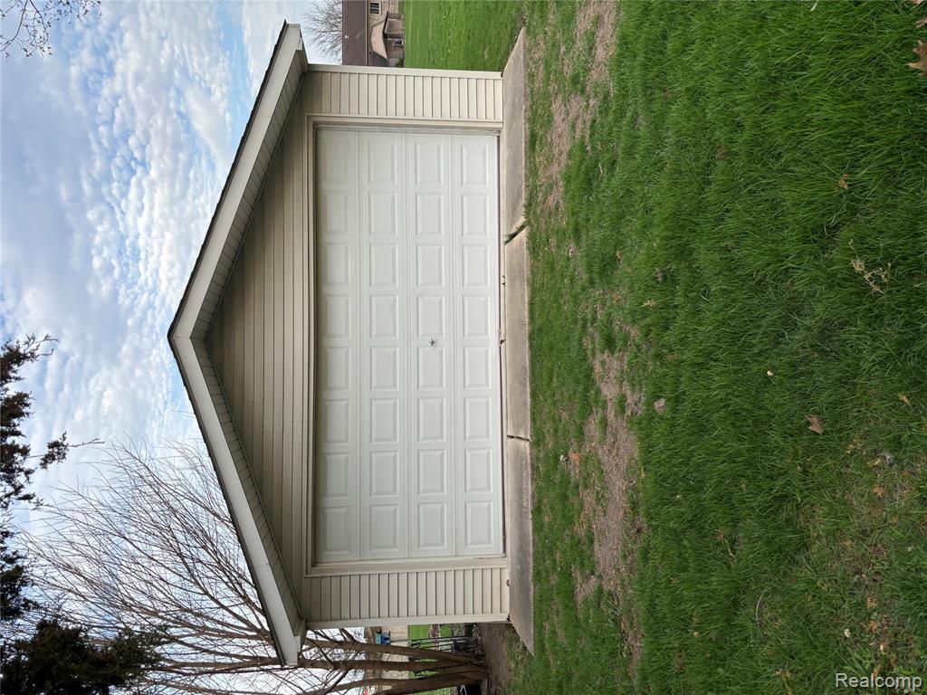 15151 Drysdale Street, Southgate, MI 48195 — Photo 14