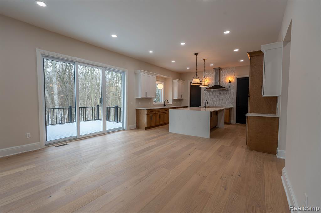 9033 DEERWOOD Road, Clarkston, MI 48348 — Photo 14
