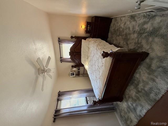 526 McKeighan Avenue, Flint, MI 48507 — Photo 22