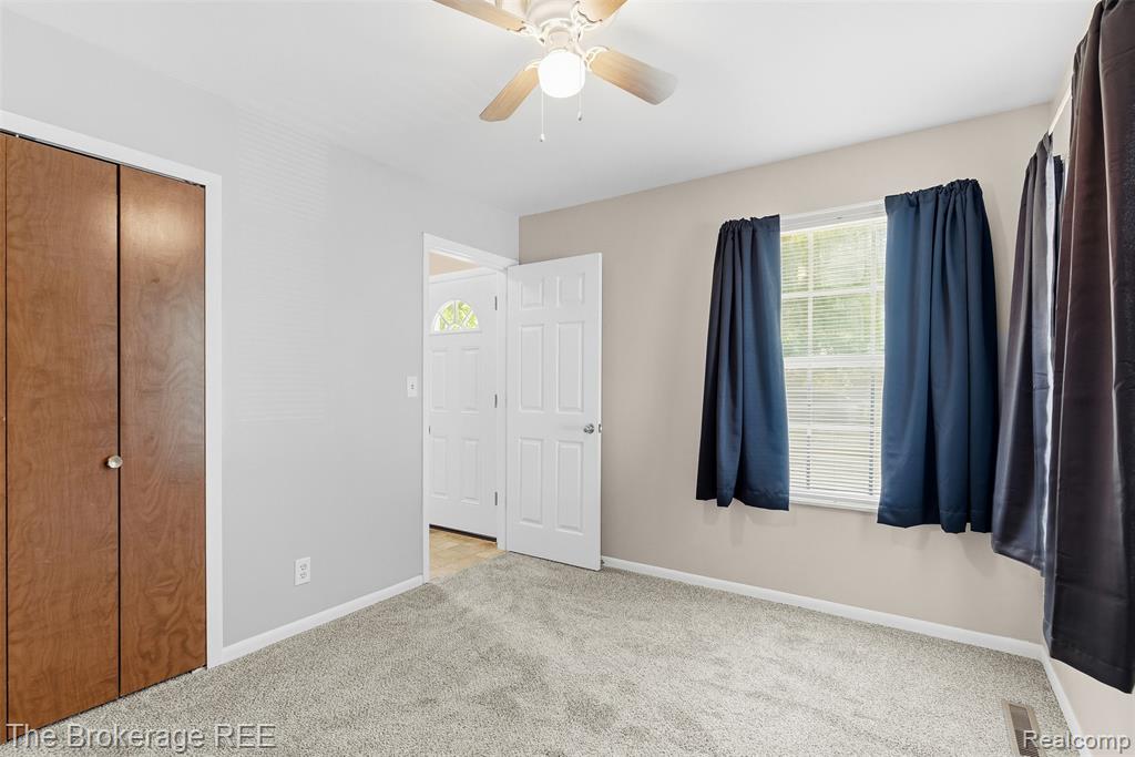 6509 Silver Lake Road, Linden, MI 48451 — Photo 11