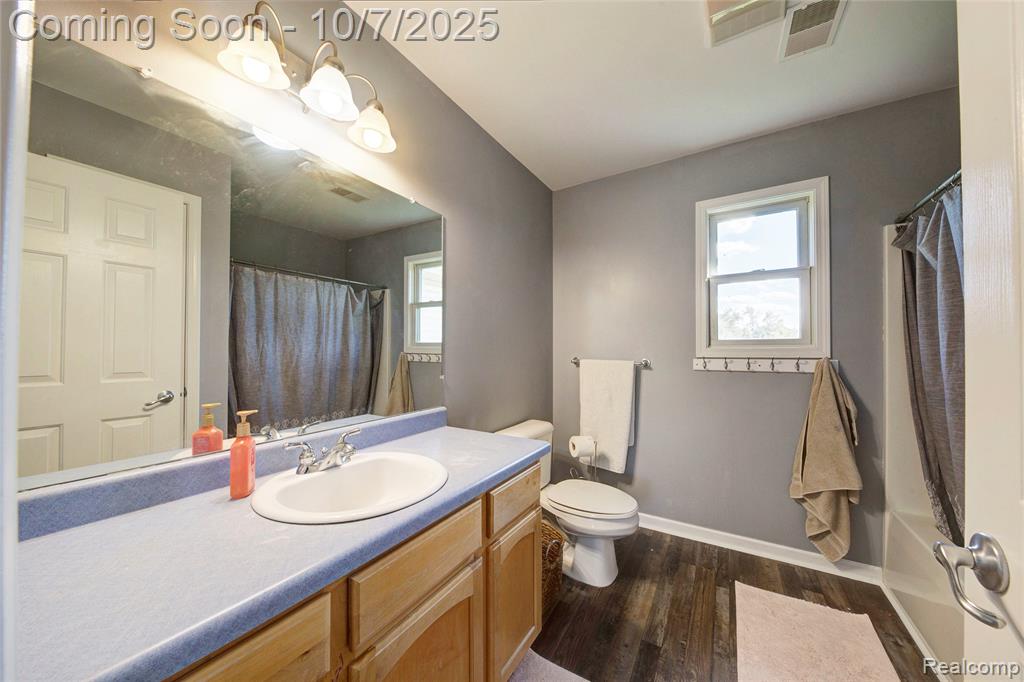8660 Spicer Road, Brighton, MI 48116 — Photo 25