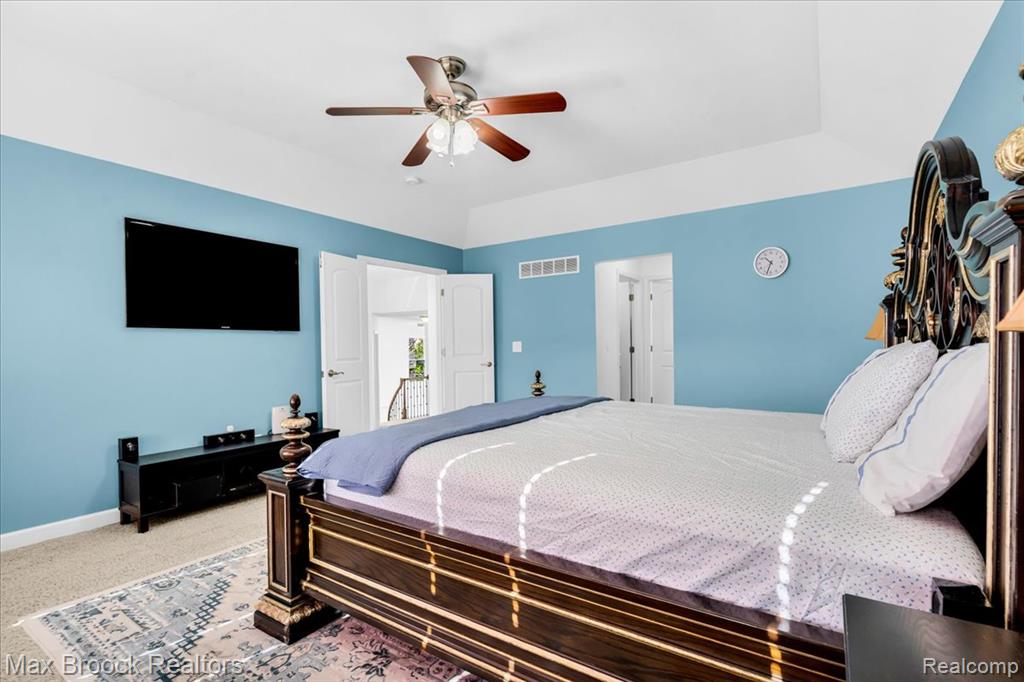 27023 Ladbroke Street, Novi, MI — Photo 25