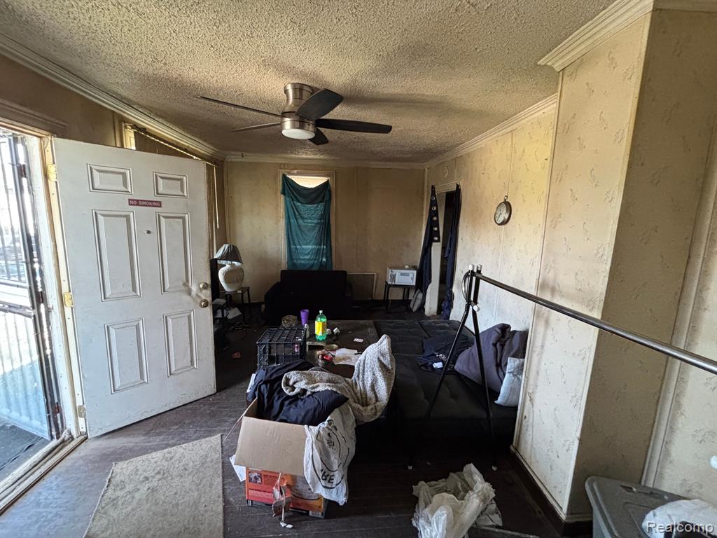 5572 CADILLAC Avenue, Detroit, MI 48213 — Photo 3