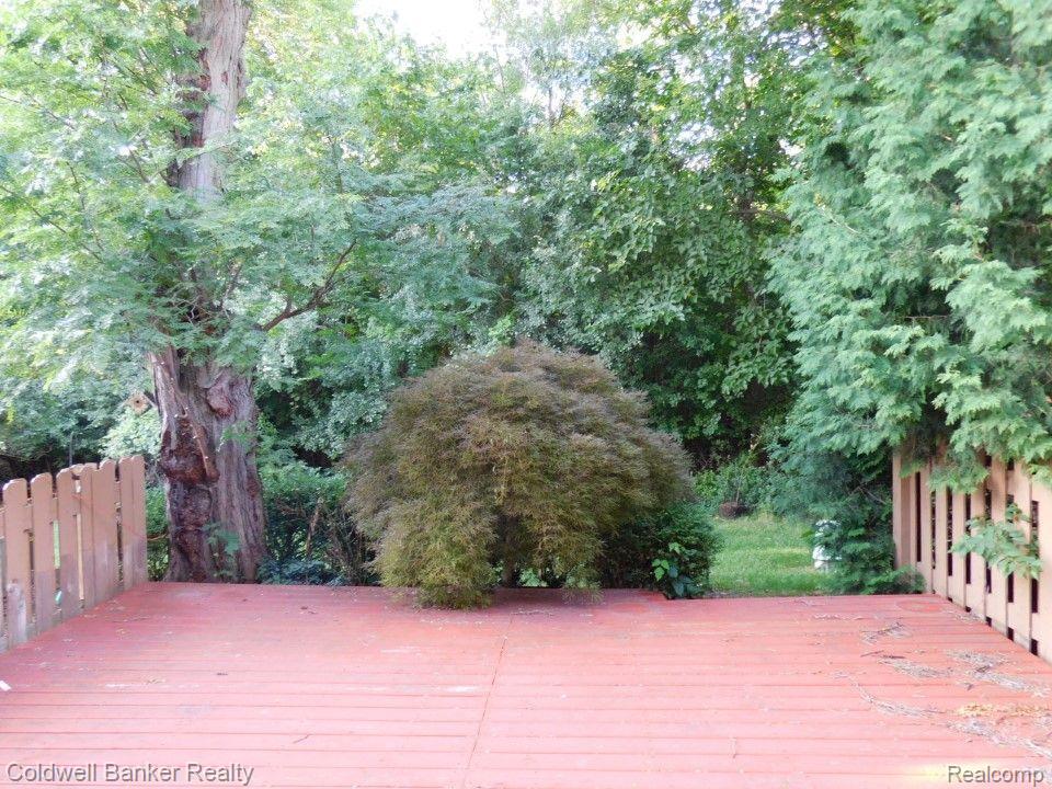 5238 BREEZE HILL, Troy, MI 48098 — Photo 22