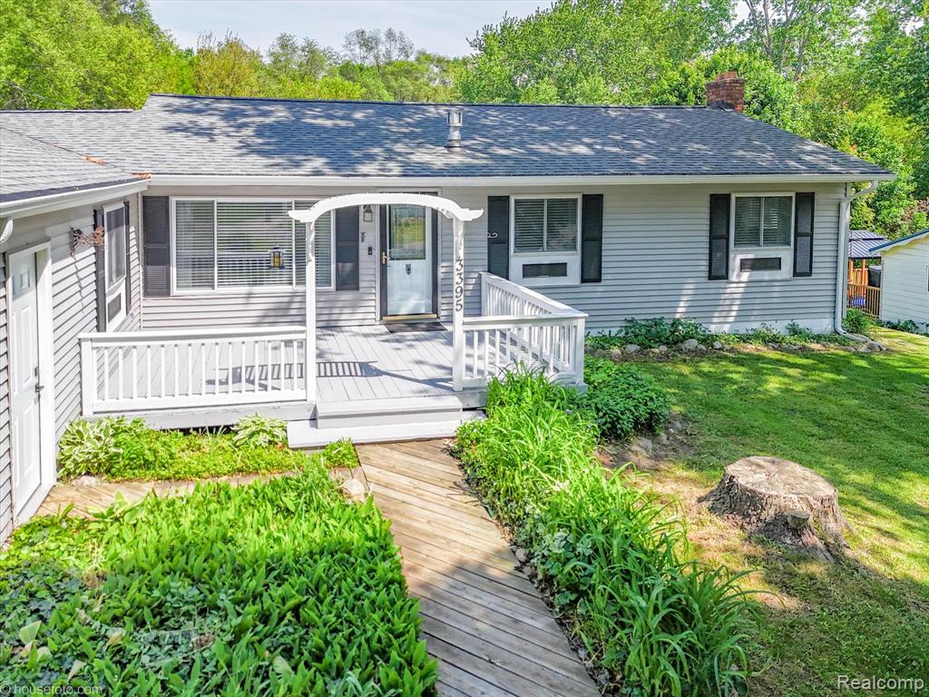 3395 Sandy Shore Drive, Metamora, MI 48455 — Photo 69