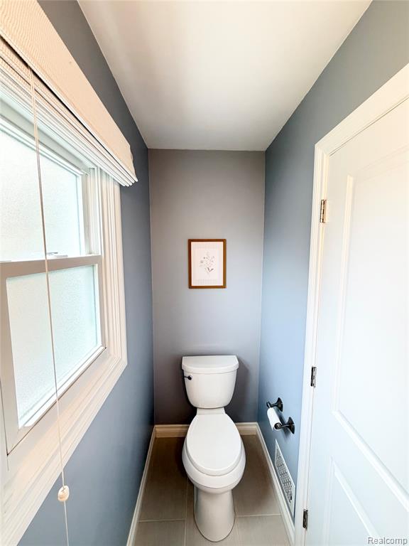 47244 Meadowbrook Drive, Macomb, MI 48044 — Photo 19