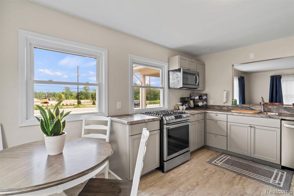 48435 ROMEO PLANK Road, Macomb, MI 48044 — Photo 10