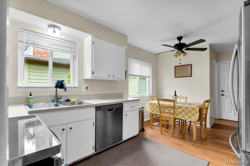665 Langley Boulevard, Clawson, MI — Photo 8