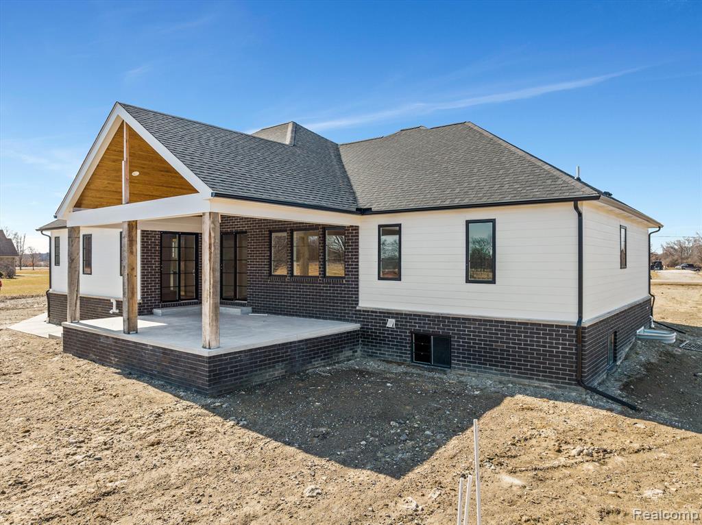 72780 Old Farm Trail, Armada, MI — Photo 2