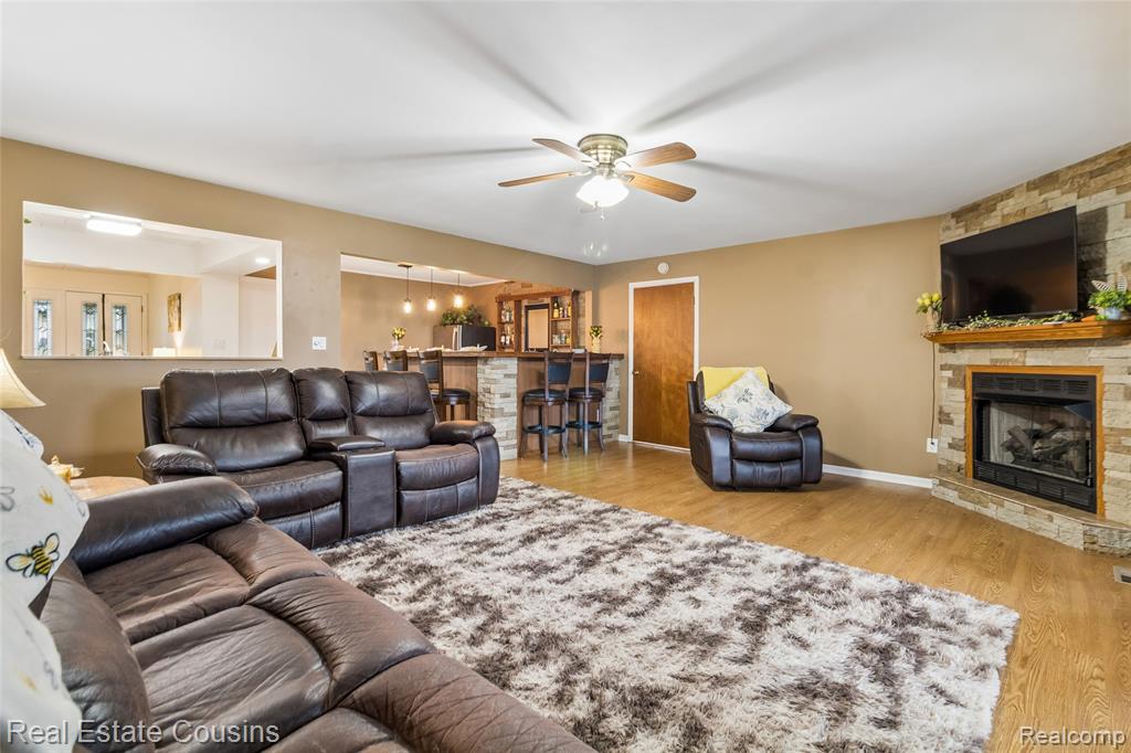1565 W Rolston Road, Linden, MI 48451 — Photo 21