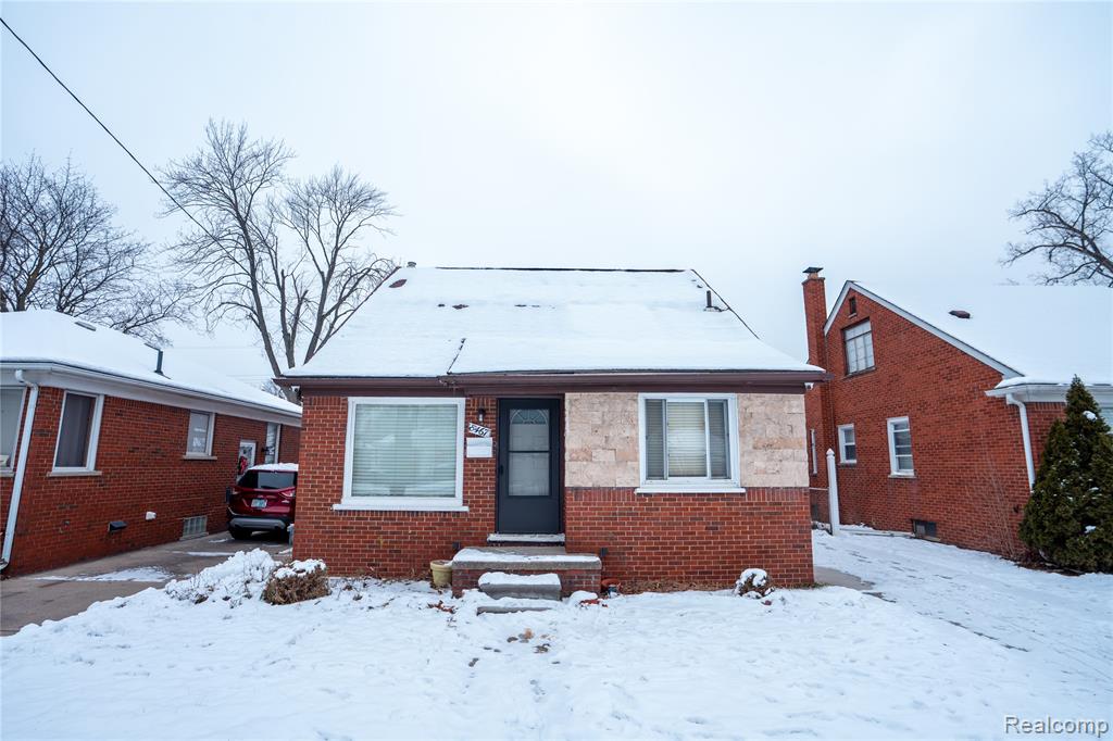 8467 Riverview Street, Dearborn Heights, MI 48127 — front exterior