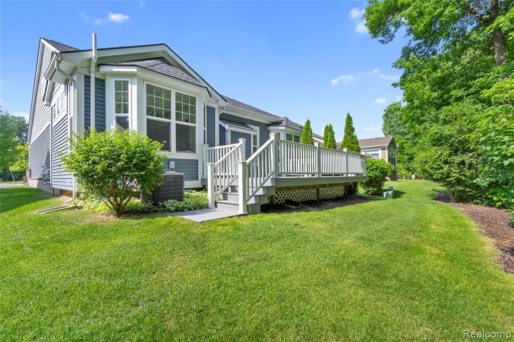 48884 Garden Lane, Canton, MI 48188 — Photo 4