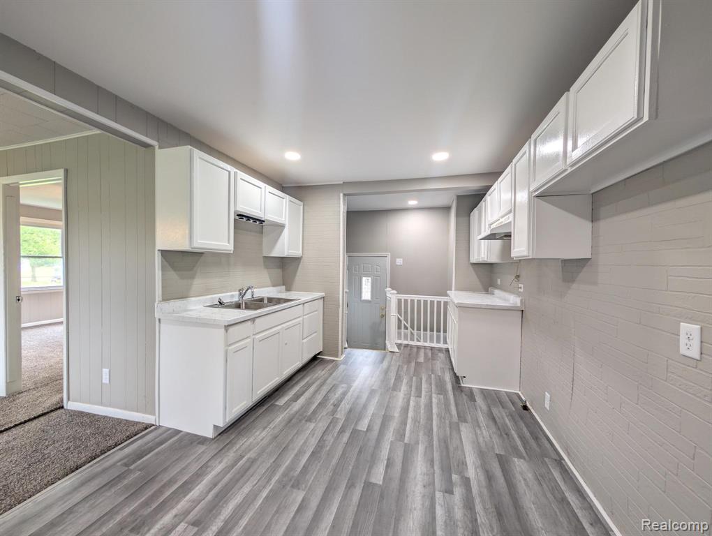 7032 Neff Road, Mount Morris, MI 48458 — Photo 8