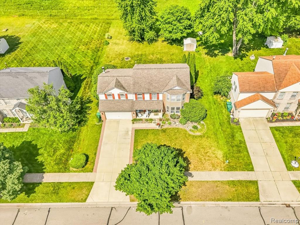 14642 Wildbrook Drive, Belleville, MI 48111 — Photo 18
