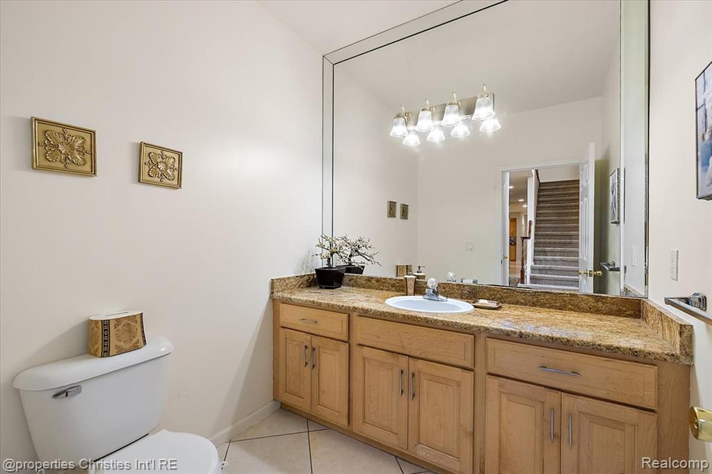 58 INGRAM Drive, Troy, MI 48098 — Photo 53