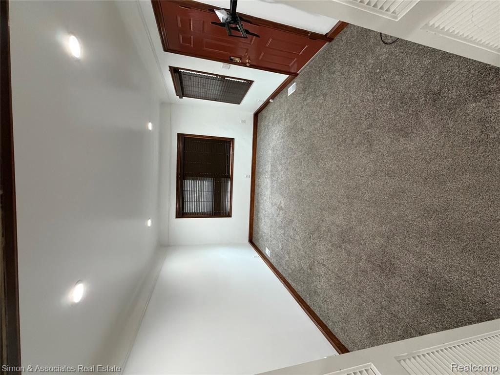 745 Beechmont Street, Dearborn, MI 48124 — Photo 4