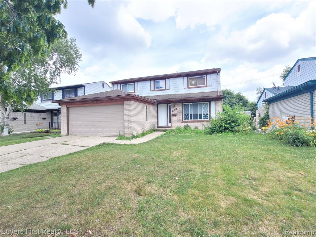 26040 Marlowe Place, Oak Park, MI 48237 — Photo 2