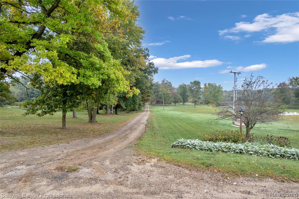 4445 McDowell Road, Lapeer, MI 48446 — Photo 32