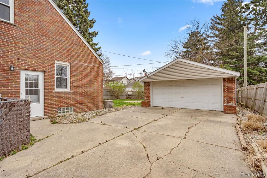 4355 9TH Street, Ecorse, MI 48229 — Photo 30