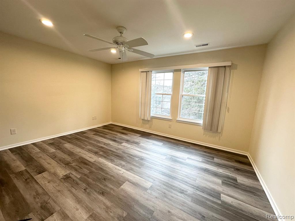 6655 HEARTHSIDE, West Bloomfield, MI — Photo 22