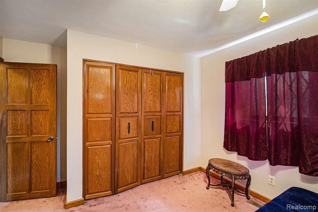 6126 N BELSAY Road, Flint, MI 48506 — Photo 17