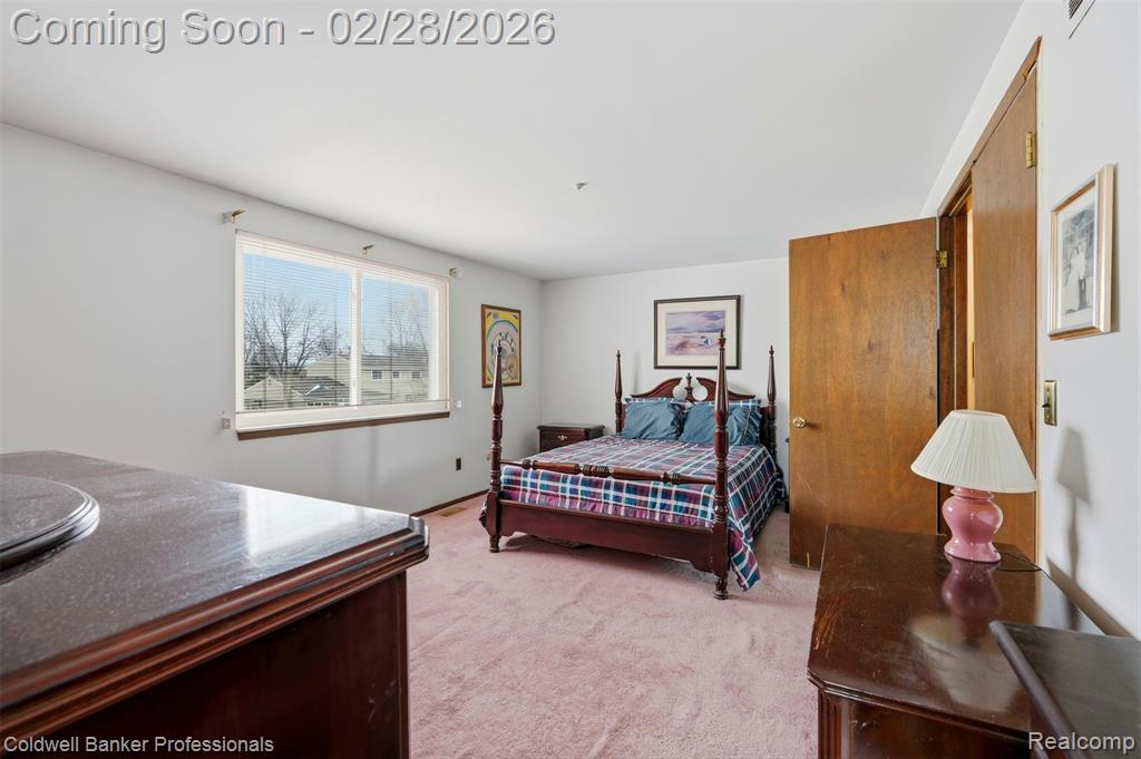 40162 Spitz Drive, Sterling Heights, MI 48313 — Photo 15