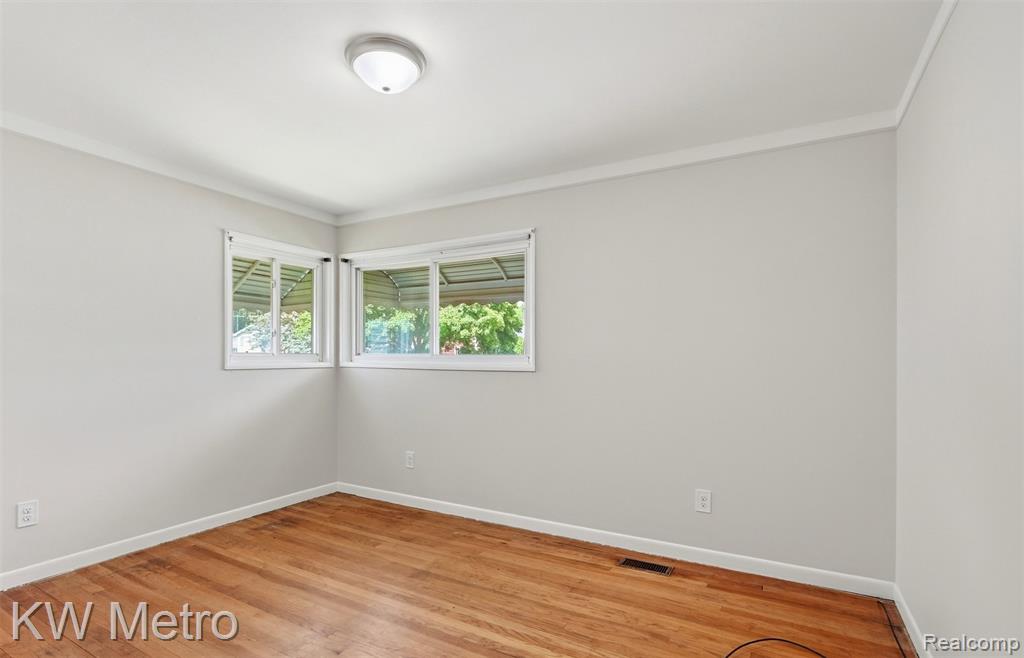 732 Hecht Drive, Madison Heights, MI 48071 — Photo 7