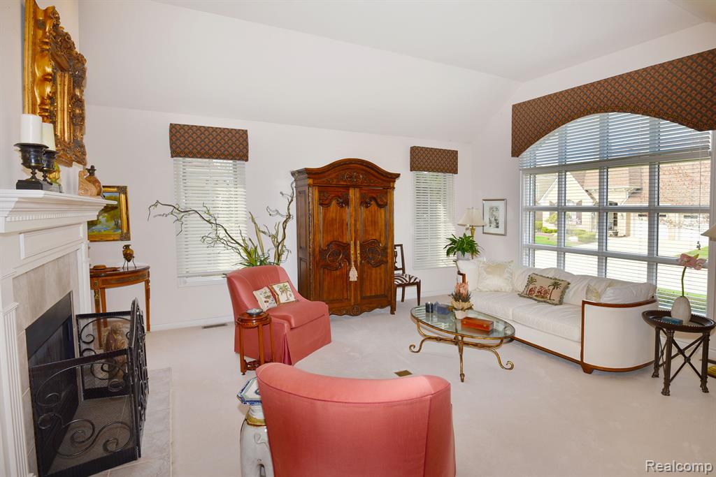 4048 CHATFIELD Lane, Troy, MI 48098 — Photo 6