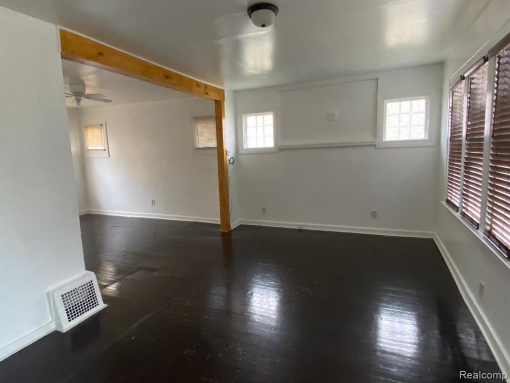 443 Algonquin Street, Detroit, MI 48215 — Photo 6