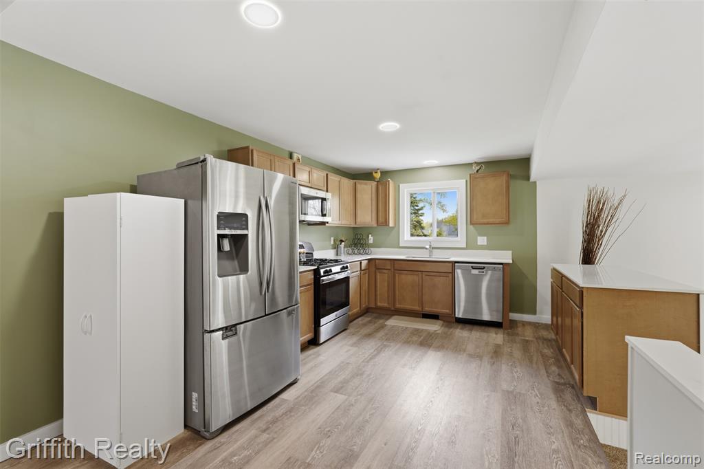 9198 Silver Lake Road, Linden, MI 48451 — Photo 18