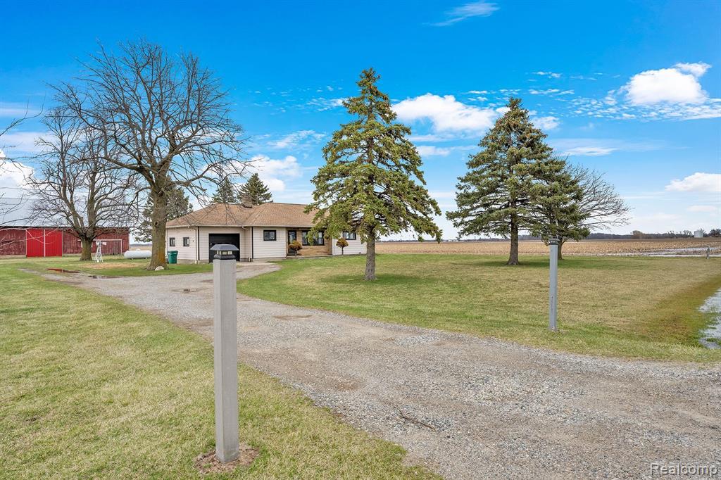 7555 Juddville Road, Corunna, MI 48817 — Photo 5