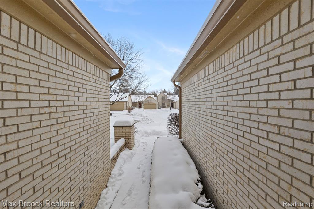 7364 SHERWOOD CREEK, 21, West Bloomfield, MI — Photo 7